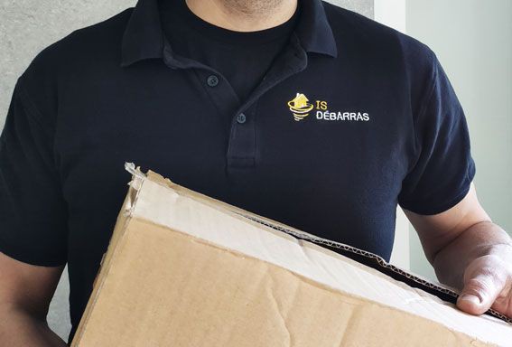 IS-Débarras.jpg